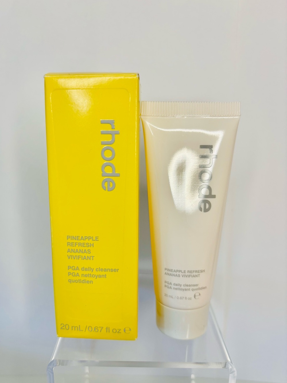 RHODE Pineapple Refresh PGA daily cleanser - 0.67 oz